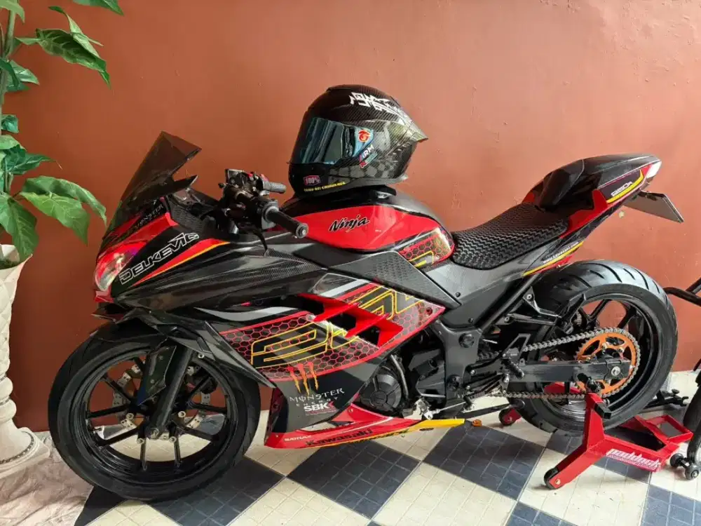 Jual kawasai ninja F1 250 thn 2014