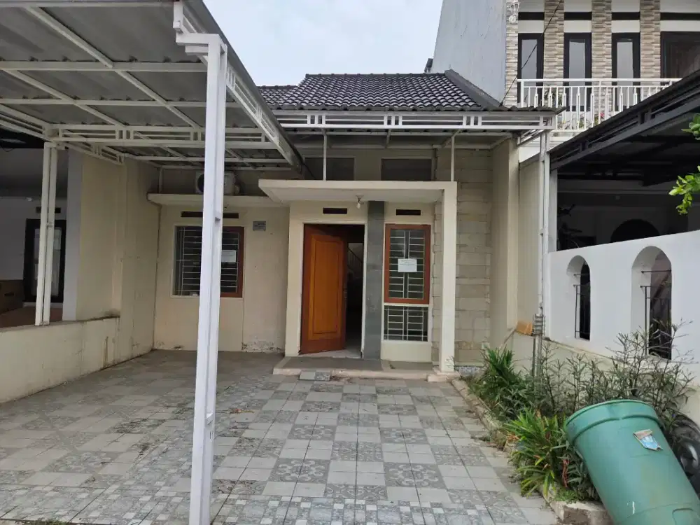 Rumah di  kontrakan/ sewakan