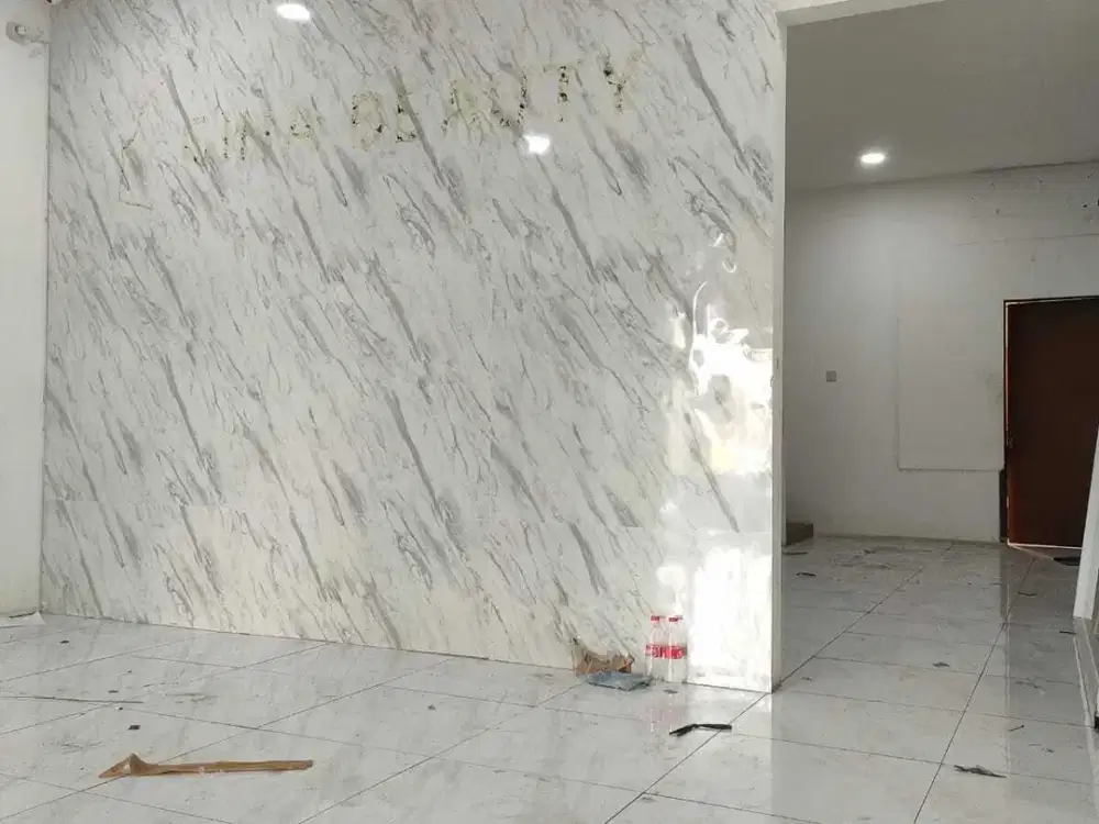 Ruko Bagus Siap Pakai di Taman Kopo Indah 2 Bandung
