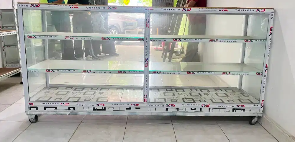 Etalase toko Pekanbaru
