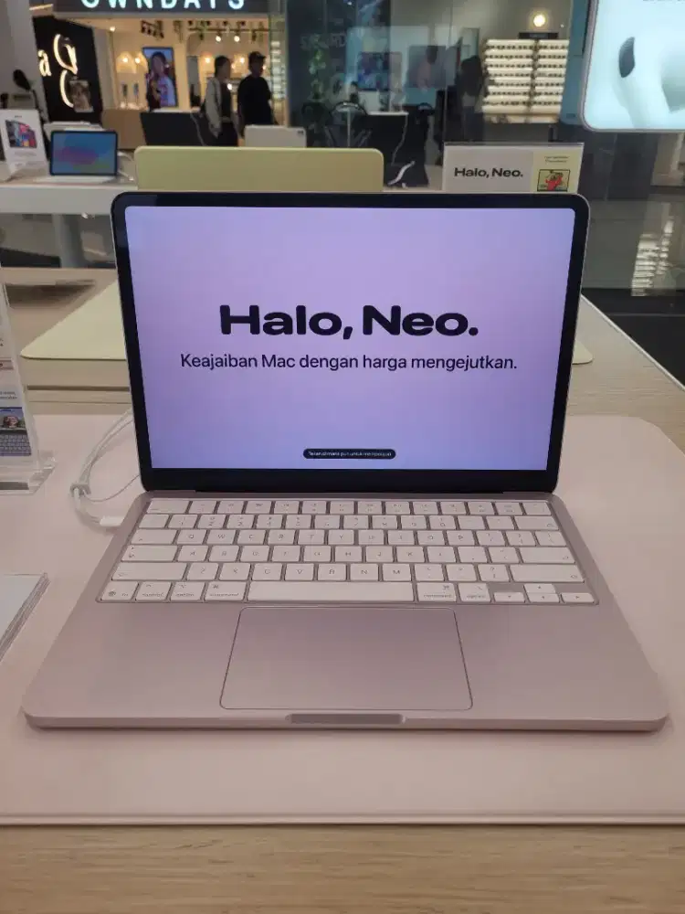 Promo MacBook Neo bisa kredit cicilan ringan tanpa DP