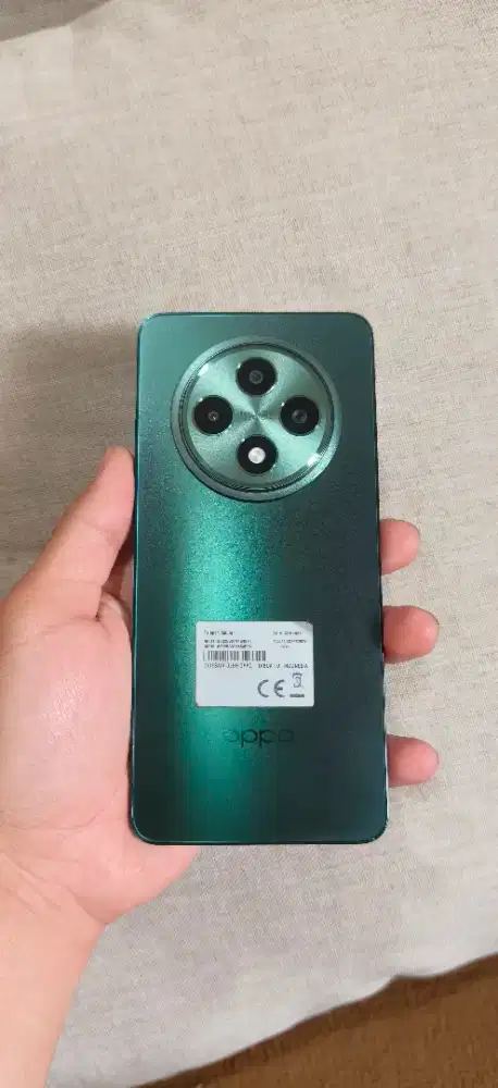 oppo reno 12F 5G 12/256 Gree