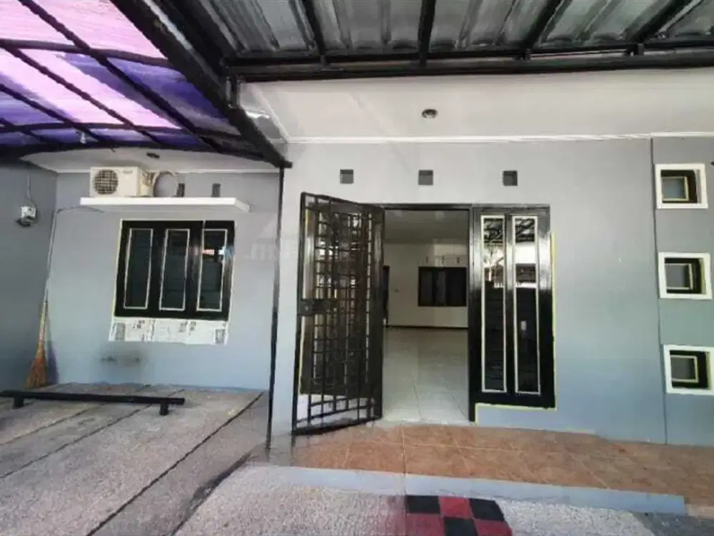 Rumah Siap Huni Nyaman Terawat di Taman Kopo Indah 3 Bandung