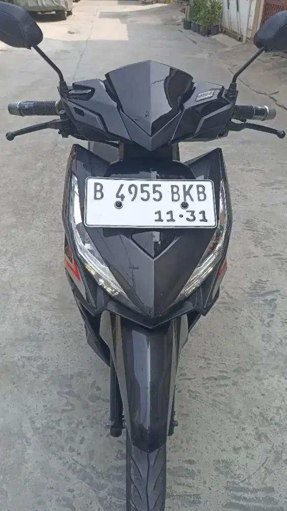 Honda Vario 125 LED tahun 2016. ( Pajak baru perpanjang 11-2027 ).