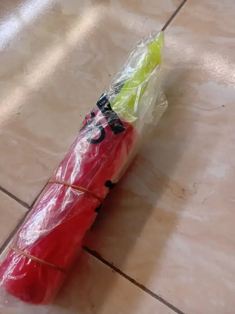 Pompa balon merah