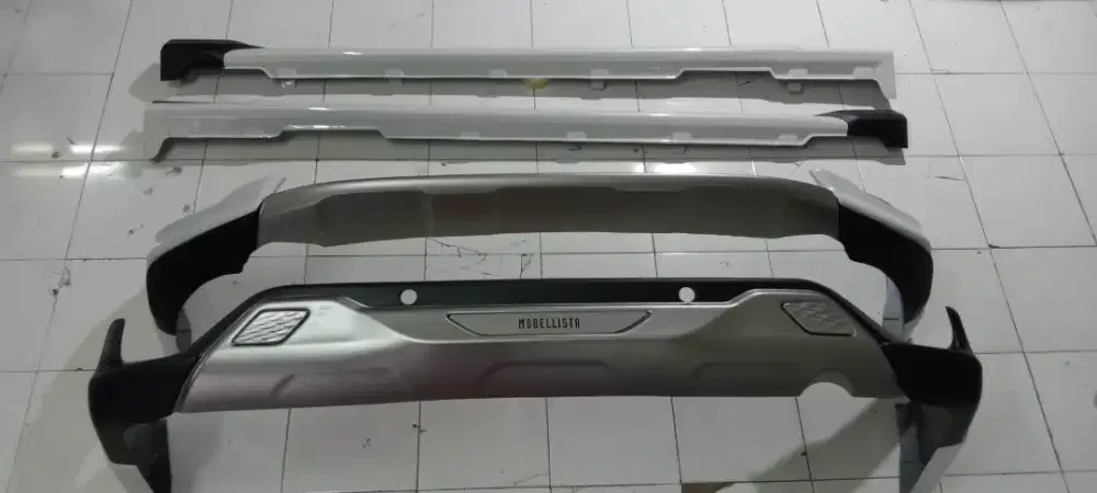 bodykit innova zenix modelista orisinil bawaan