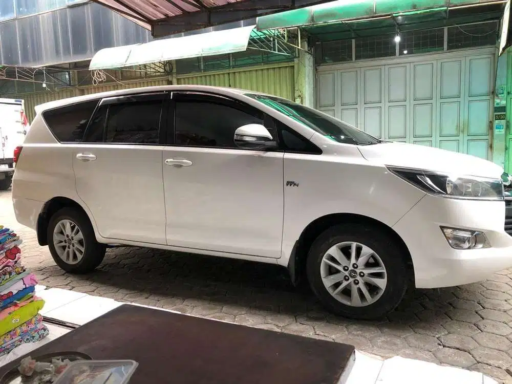 Toyota Kijang Innova 2016 Bensin