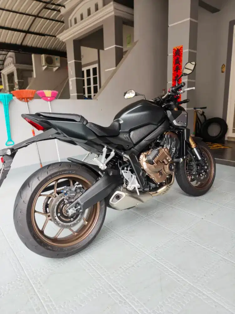 Honda CB650R Sport Neo E Clutch