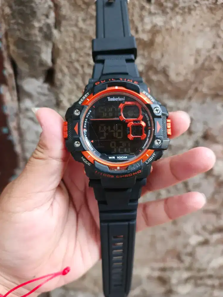 Jual jam tangan Timberland digital