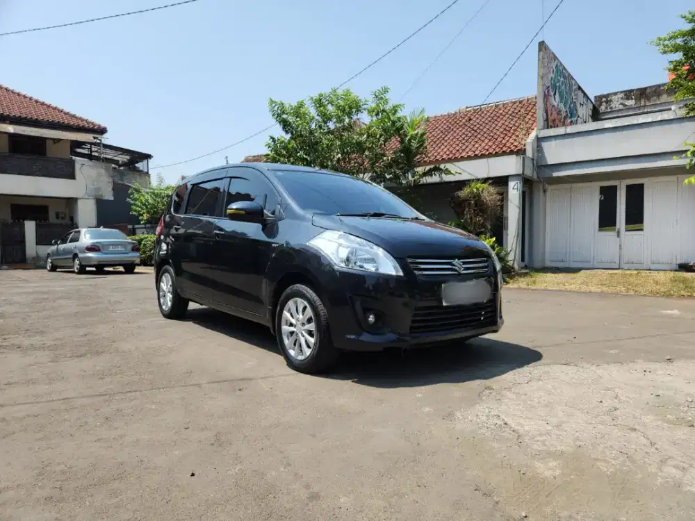 Suzuki Ertiga 1.4 GL Manual Tahun 2013