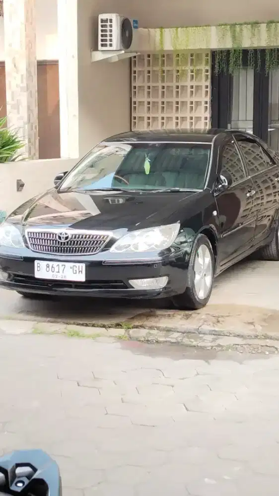Di jual Camry 3.0 V matic