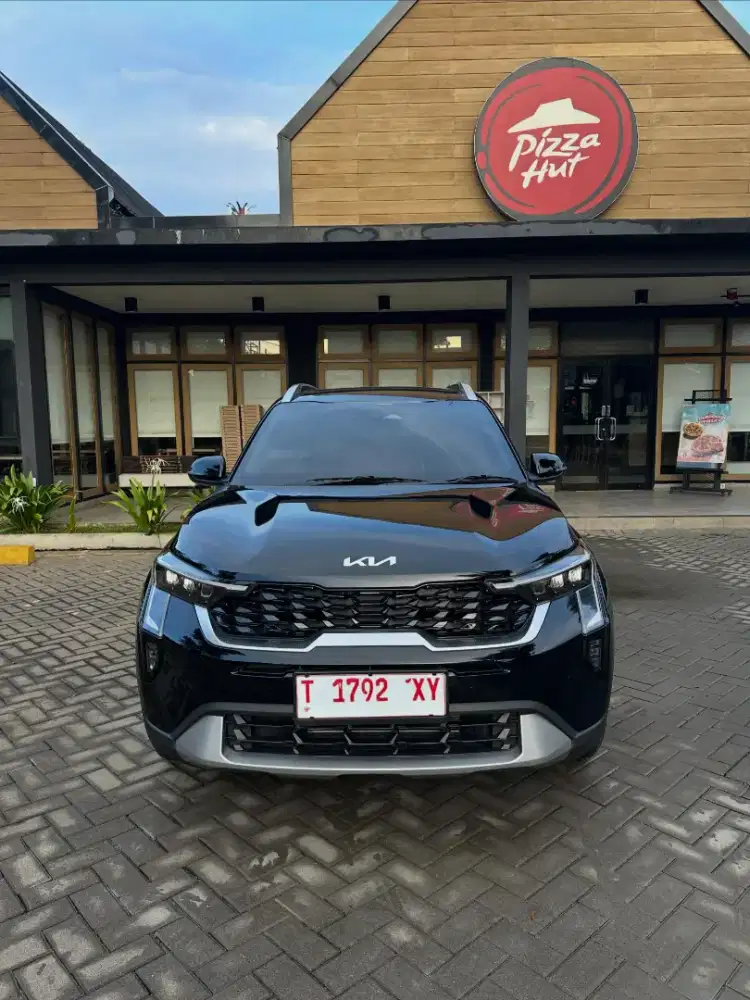 KIA SONET SIGNATURE