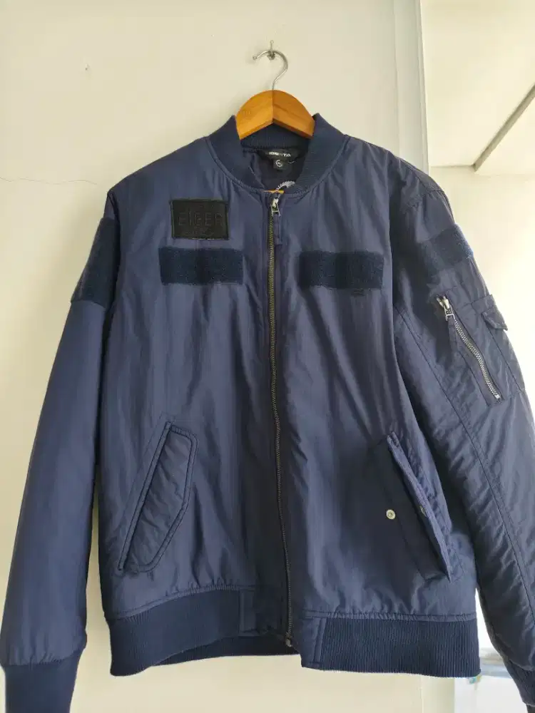 Jaket Eiger Tac XL original biru dongker