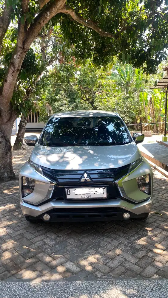 Xpander Exceed 2018 Manual Silver