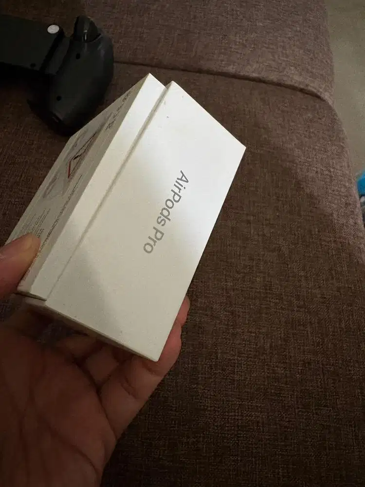 Dus book airpods pro gen 2 lightning resmi ibox