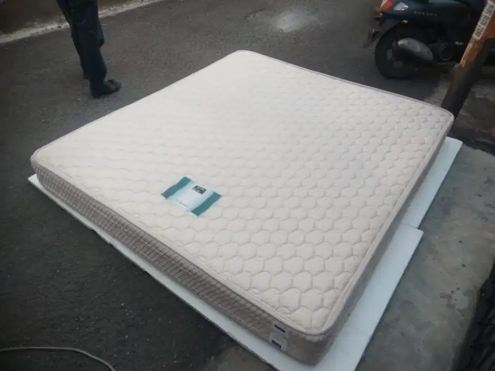 Springbed Kingkoil ukuran 180x200