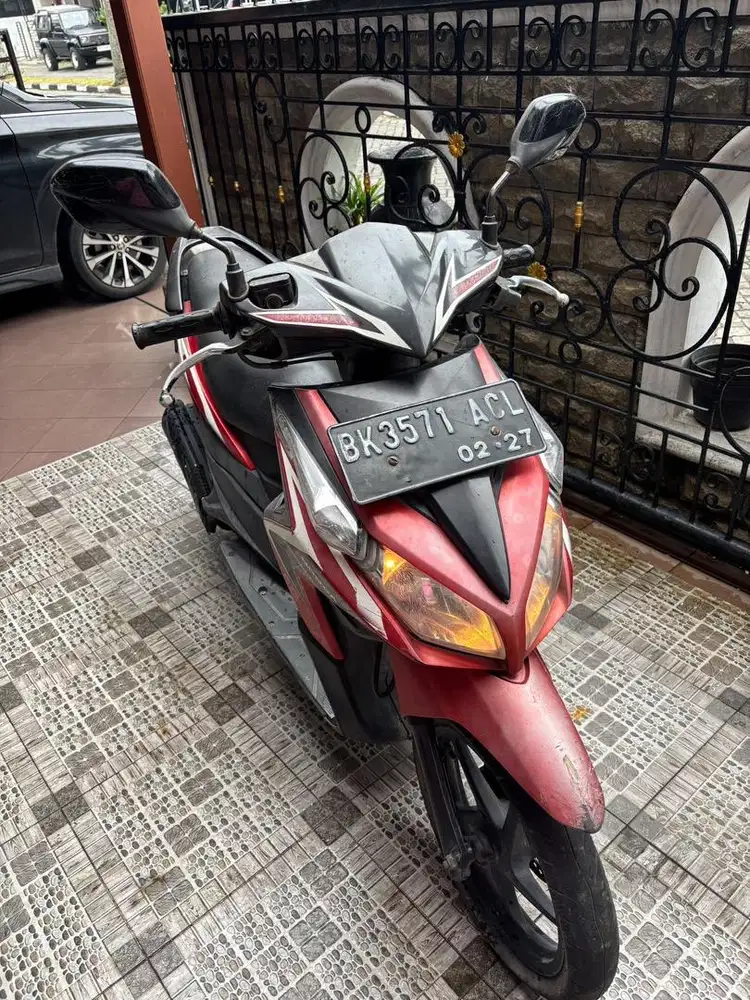 Dijual Sepeda Motor Honda Vario 2012