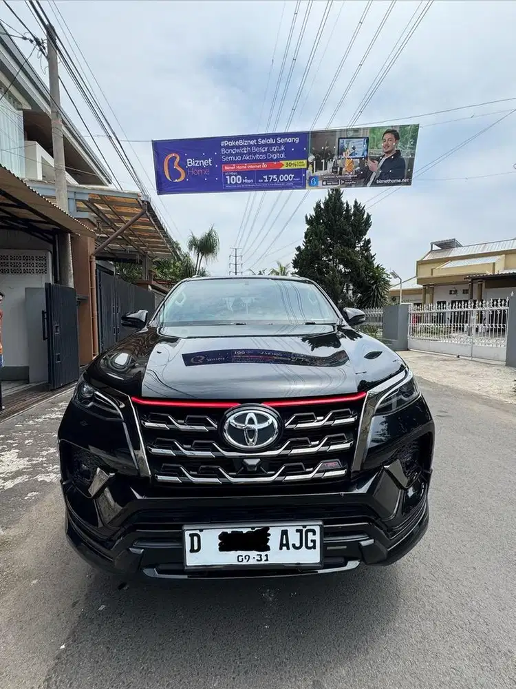 Toyota Fortuner 2.4 VRZ 4X2 AT 2021
