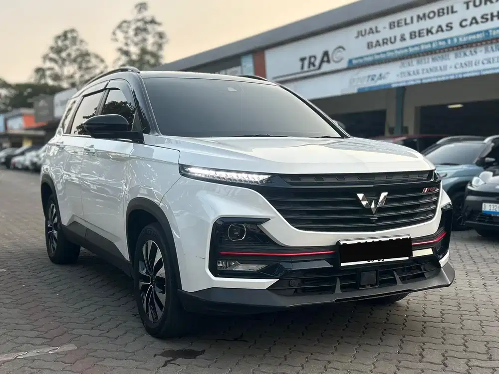 DP 65JT // 2021 WULING ALMAZ RS PRO AT PUTIH 7 SEAT
