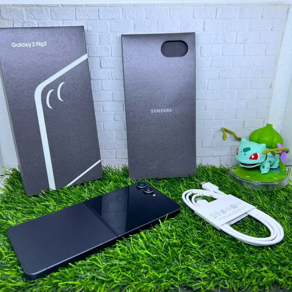 Samsung Z Flip 7 sein 12/512 Fullset Cek Deskripsi