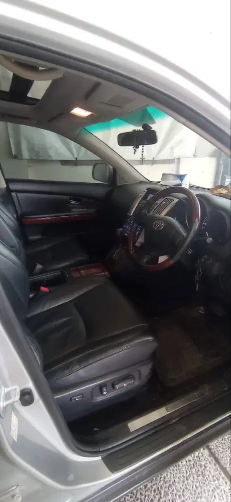 Toyota Harrier 2009