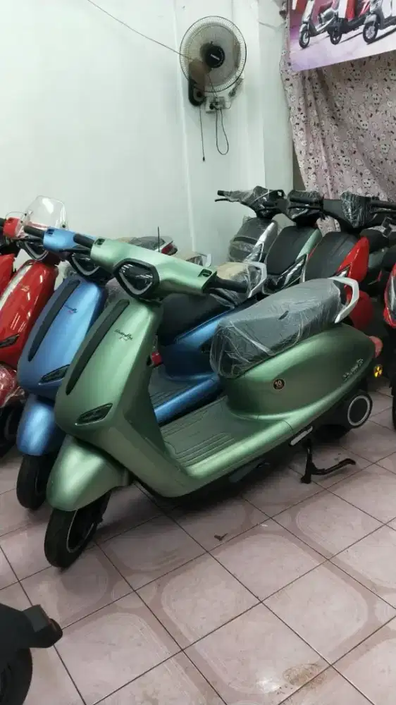 SEPEDA LISTRIK U-WINFLY T78C