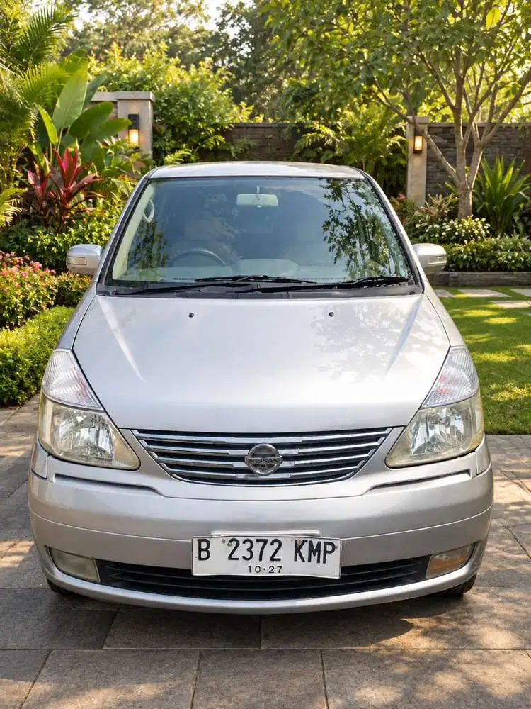 Nissan Serena 2010 Bensin