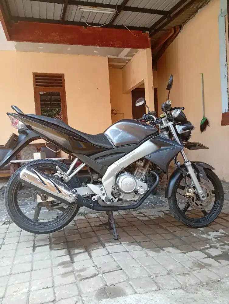 Yamaha Vixion old 2010