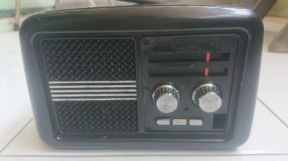 RADIO ASATRON R-1105USB BEKAS NORMAL