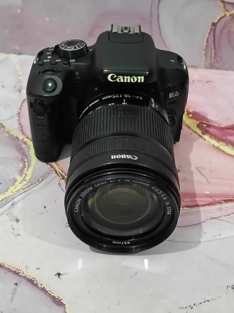 Camera canon 800d