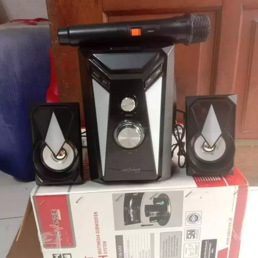 Speaker m15 bluetooth free microphone wireless baru