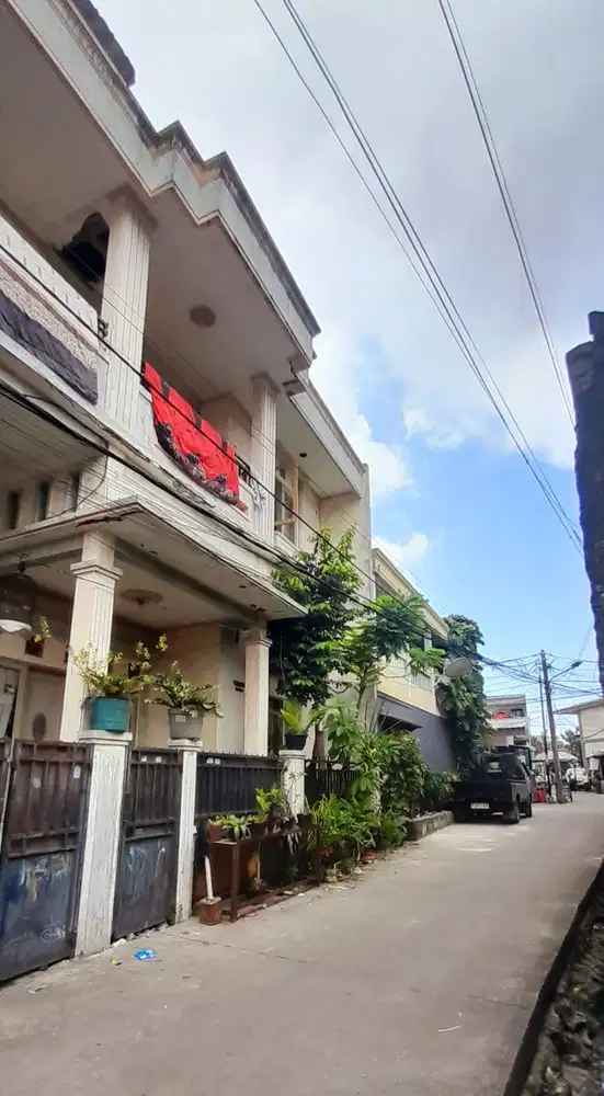 Di jual Rumah (Menceng Jakarta Barat)