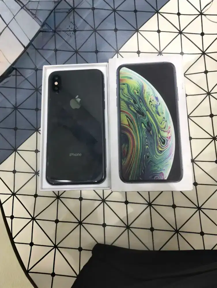 iPhone XS inter