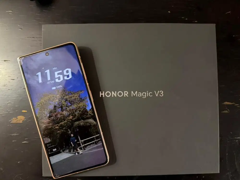 Honor Magic V3 12/512 Like New