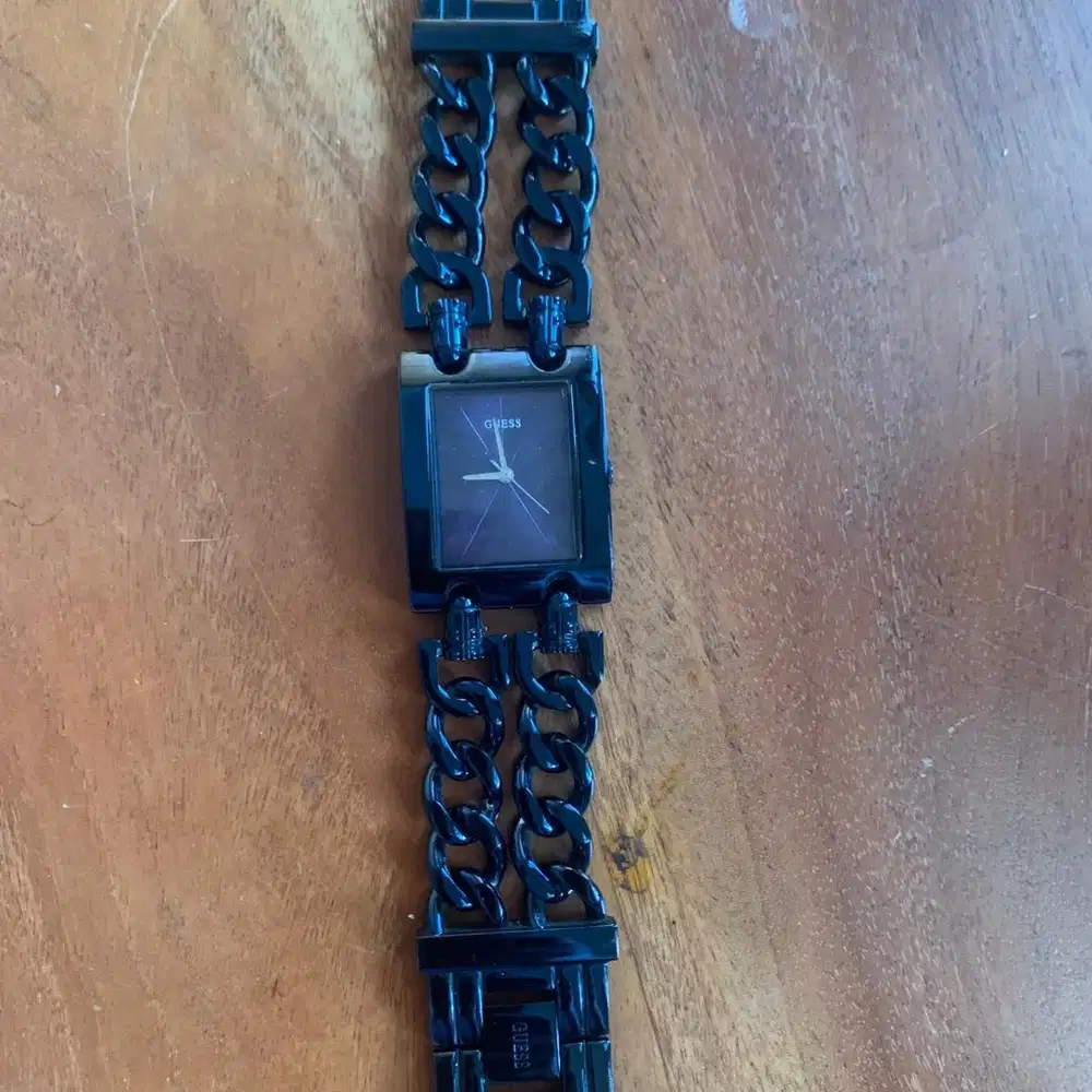 Jam Tangan Guess Ori