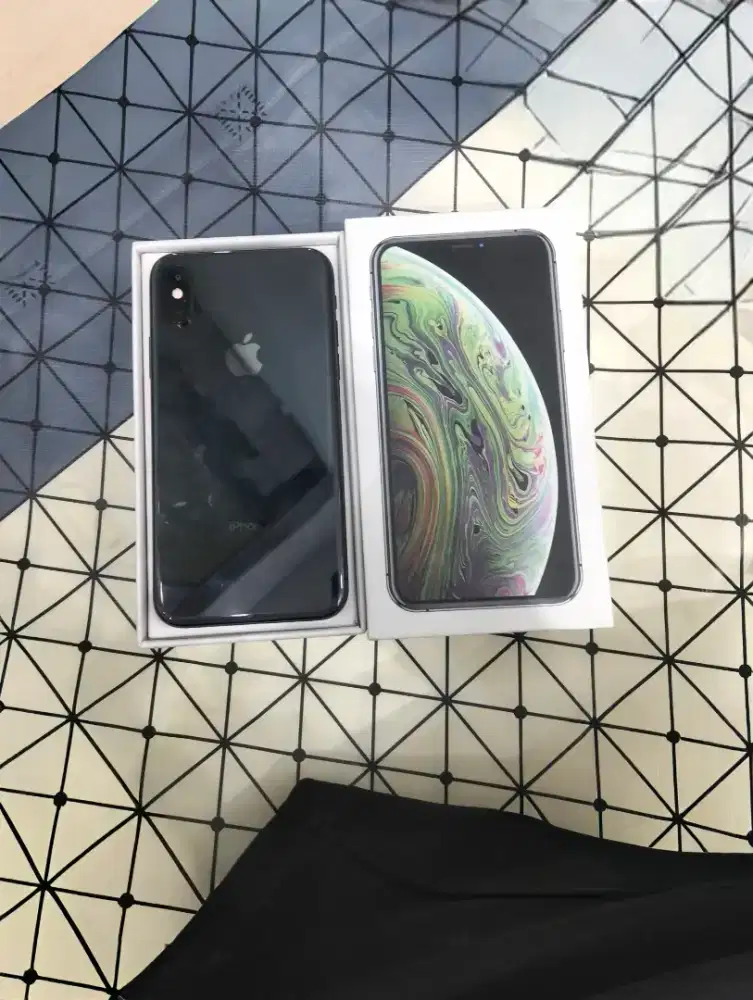 iPhone XS inter