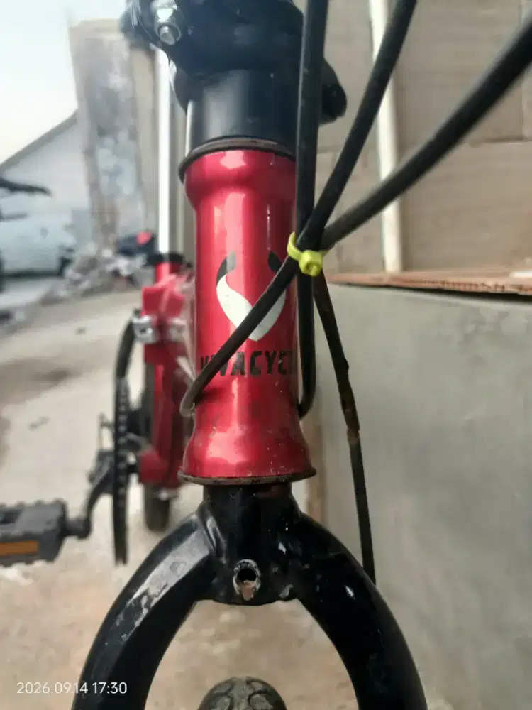 Jual B.U aja Nih Sepeda lipat (jual cepat)