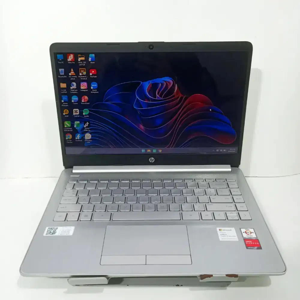 LAPTOP HP 14s - dk1524AU