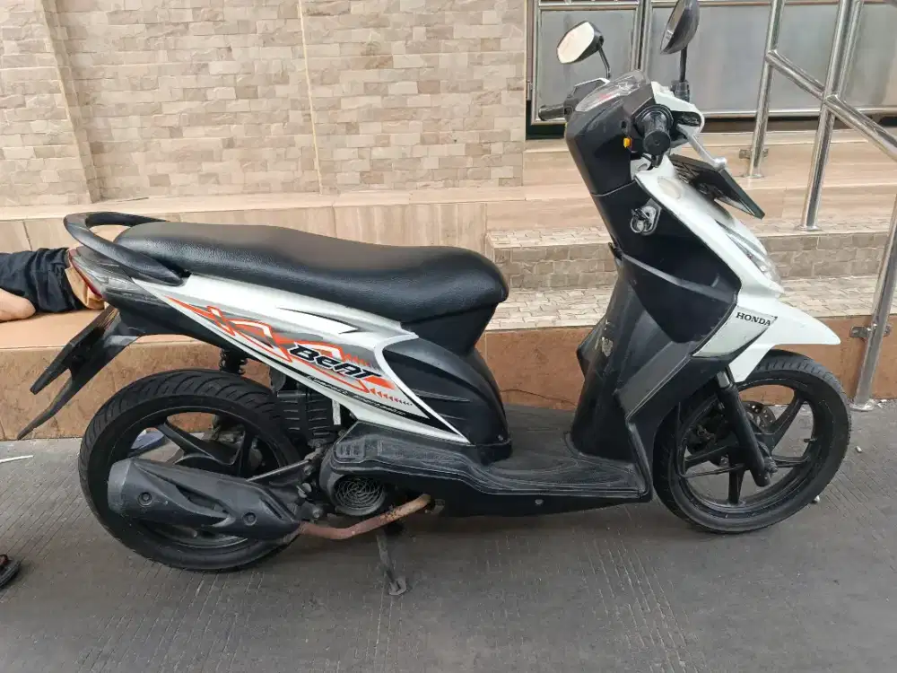 Honda beat karbu