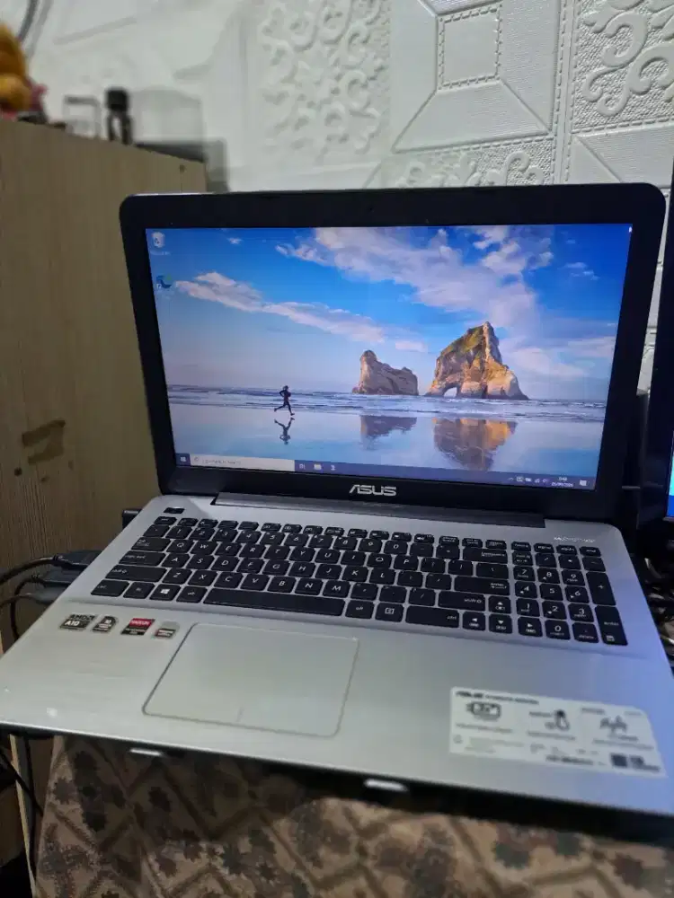 Laptop asus X555d amd a10