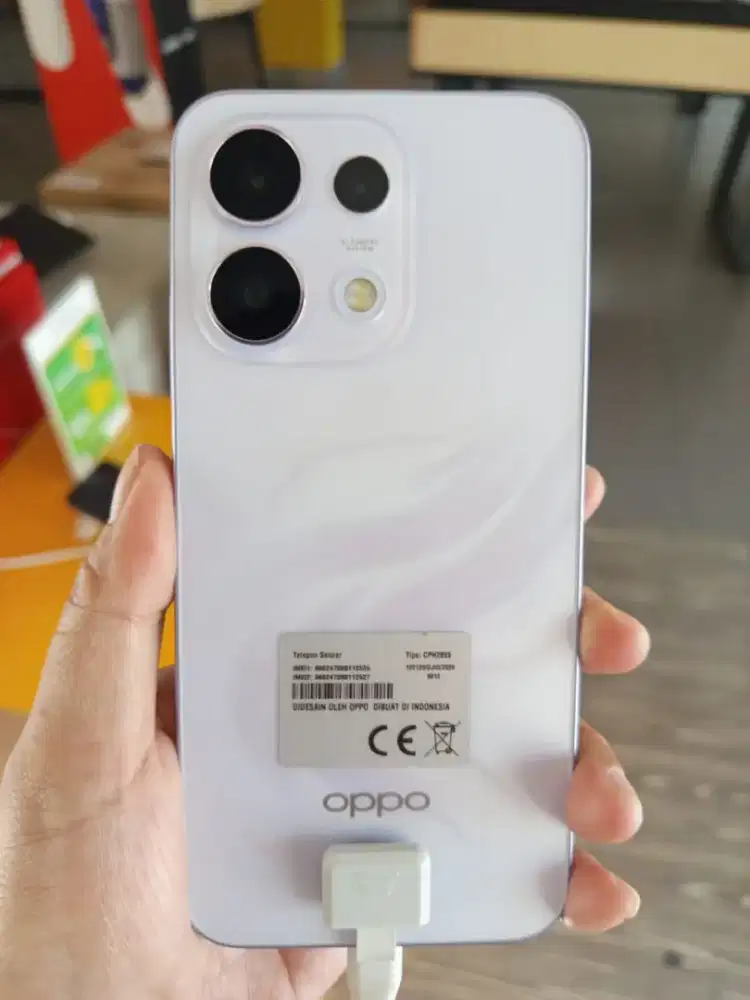 Oppo Reno 16 F Cicilan syarat KTP