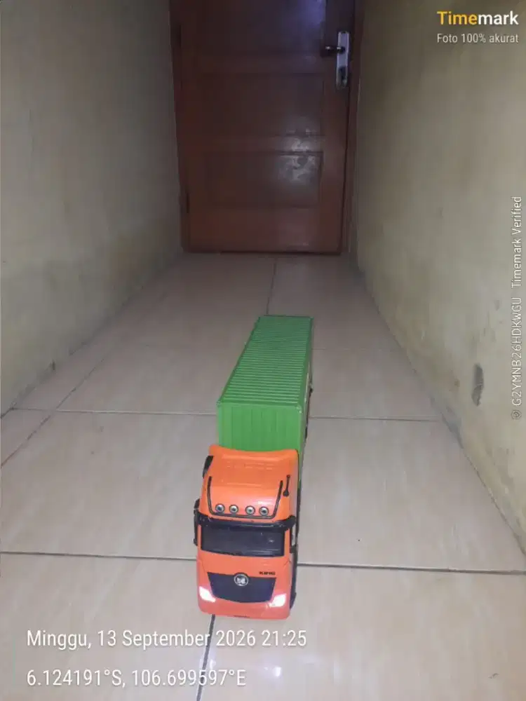 RC Kontener Huina 1317