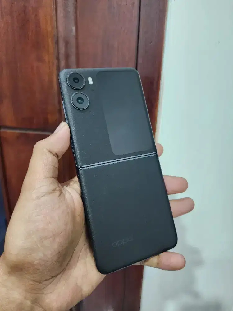 Oppo find N2 Flip 5G 8/256 fulset mulus normal semua