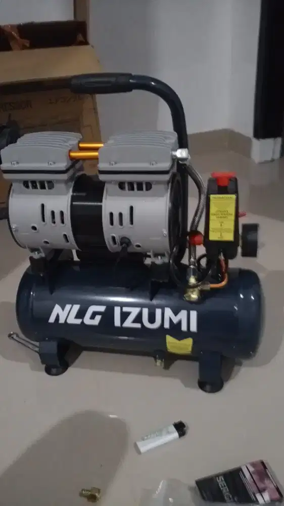 Di jual mesin kompresor no oil pemakain baru 1 bulan msi top Gress