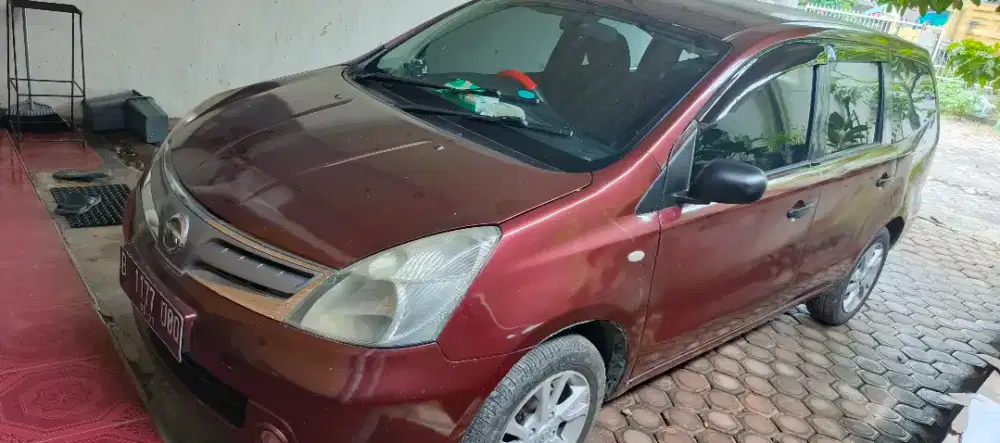NISSAN GRAND LIVINA 2012 (AT) Rp. 60Jt Surat lengkap dan On