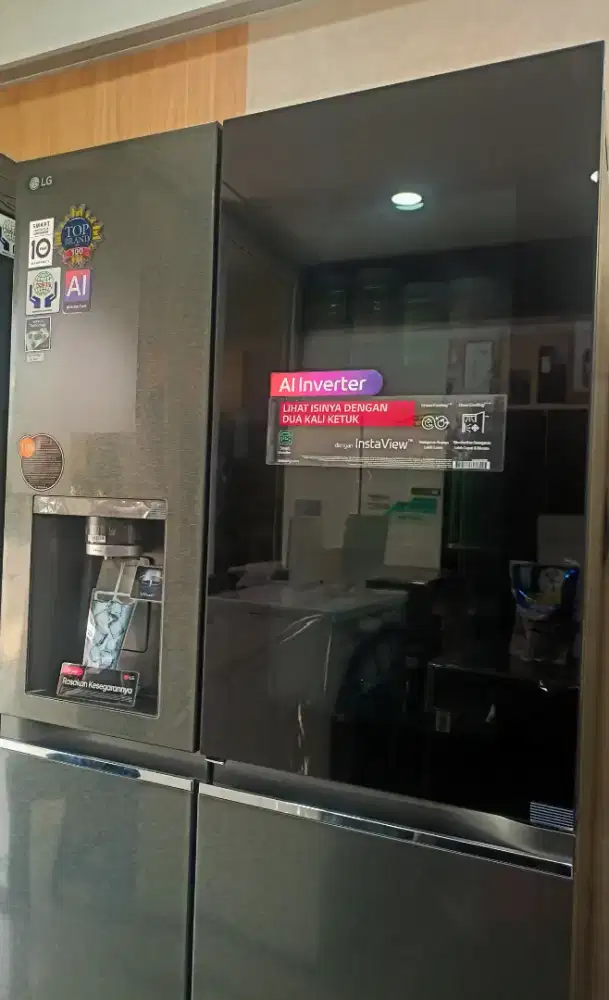 KULKAS DAN MESIN CUCI BARU