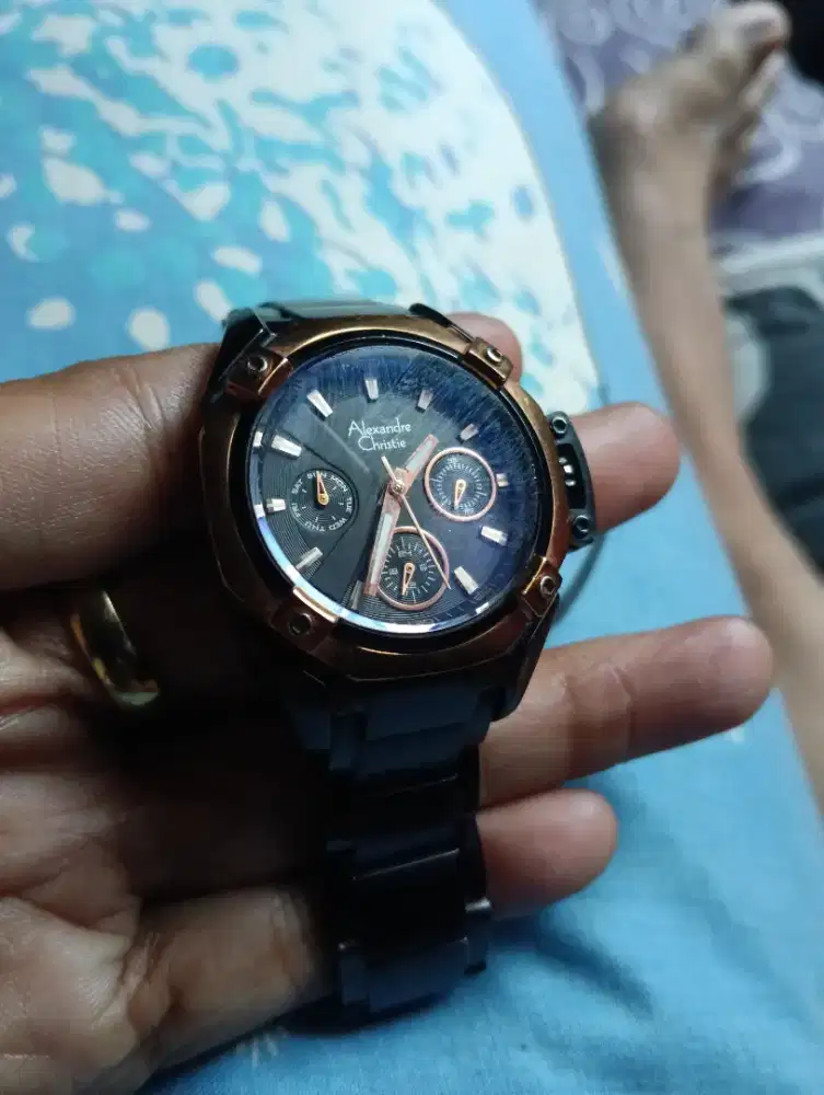 Jam tangan Alexandre Christie