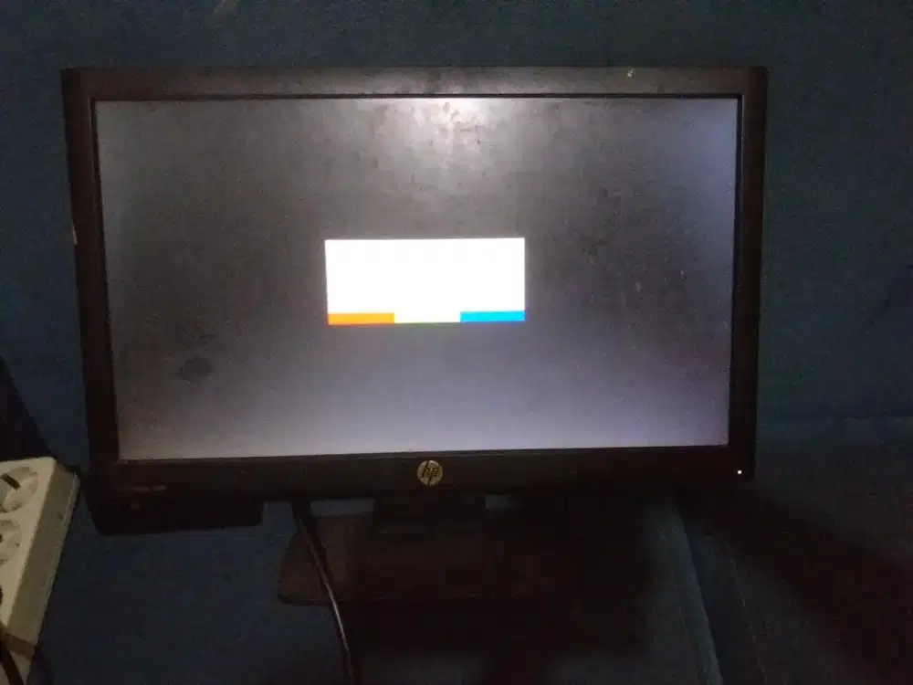 Dijual monitor hp 17inch
