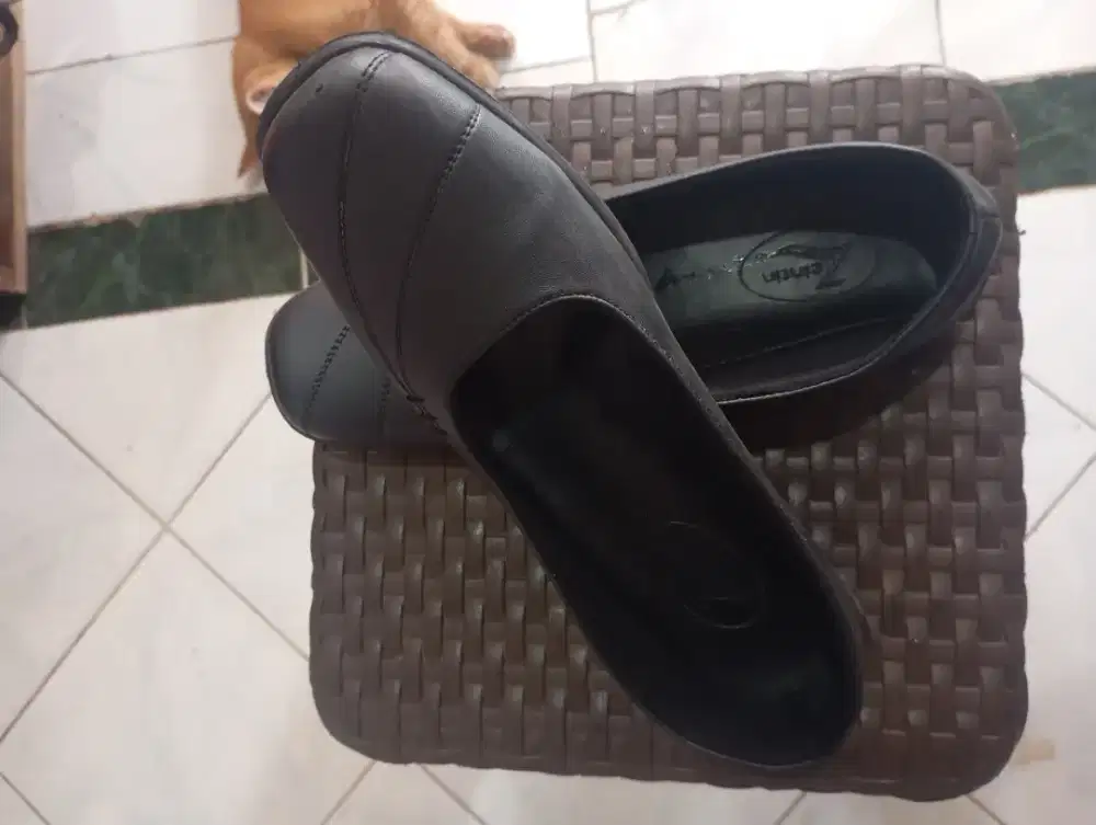 Sepatu Kantor Wanita