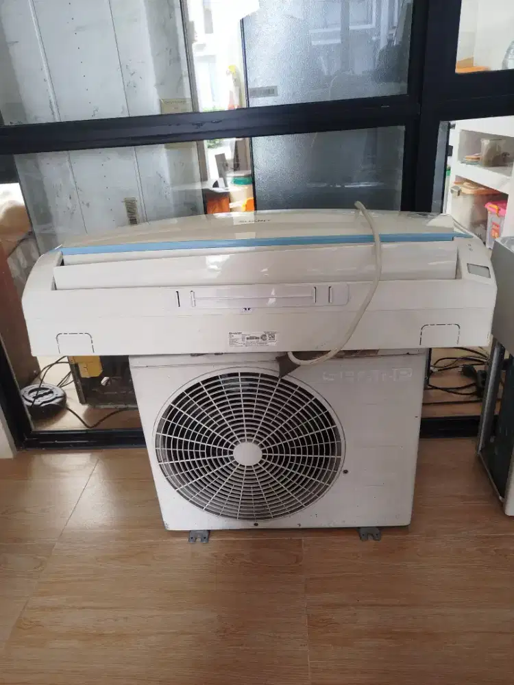 AC SHARP 1/2PK PINDAH RUMAH